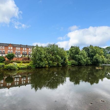 Zeppelin House - Riverside 18Th Century Townhouse Villa Bewdley Eksteriør billede